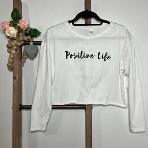 Love Vintage White Scoop Neck Cropped Long Sleeve Top Size Large